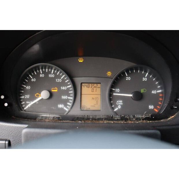 2010 مرسيدس بنز 313CDI-44071453