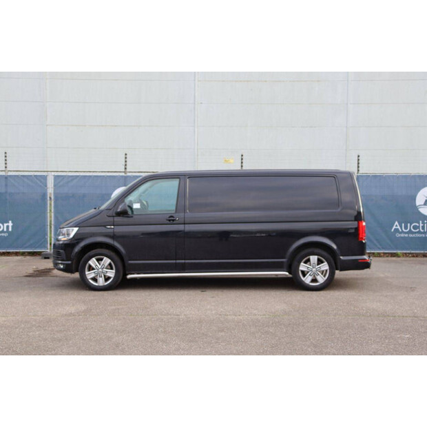 2016 Volkswagen Transporter-44071459