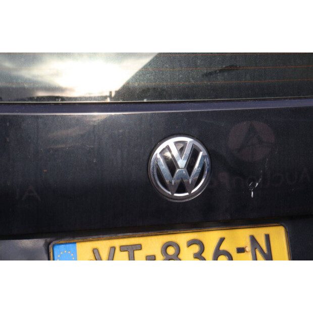 2016 Volkswagen Transporter-44071475