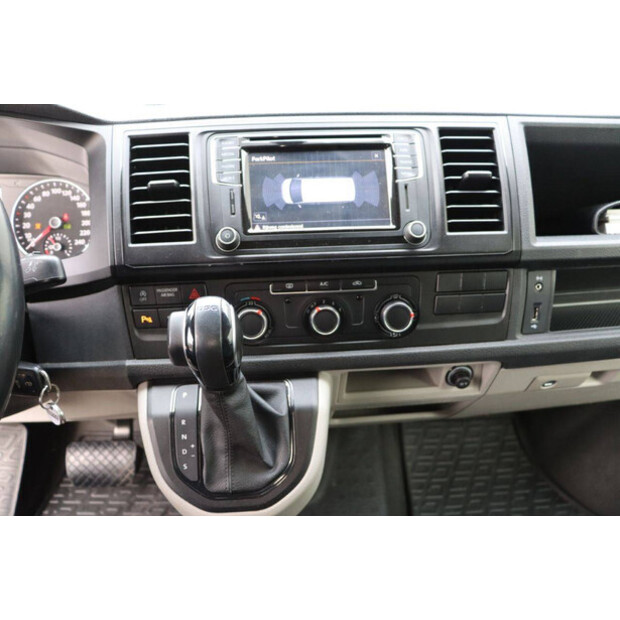 2016 Volkswagen Transporter-44071496