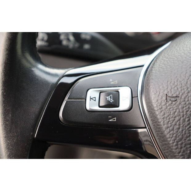 2016 Volkswagen Transporter-44071501