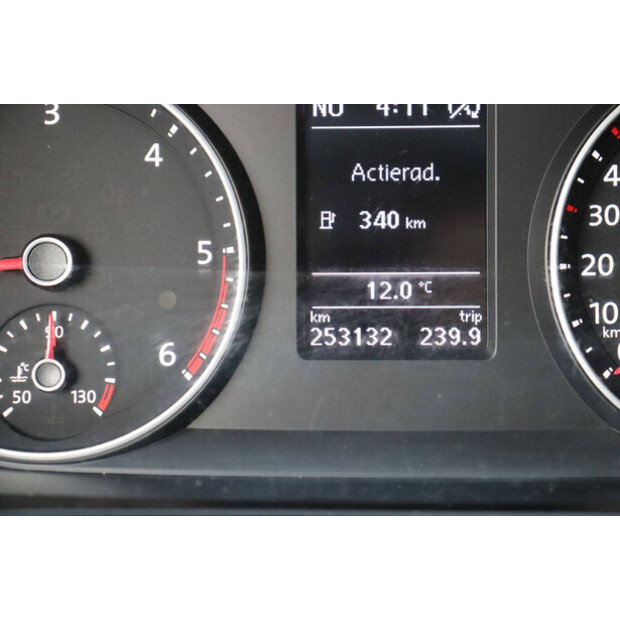 2016 Volkswagen Transporter-44071507