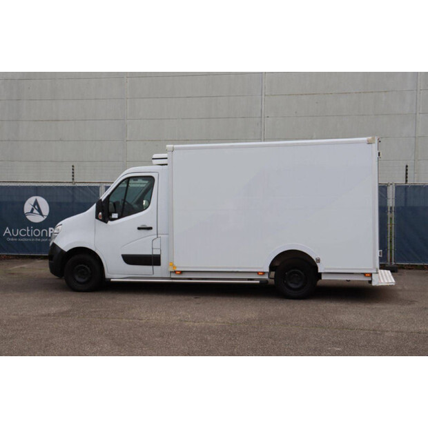 2017 نيسان NV400-44071515