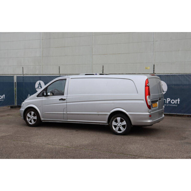 2011 Mercedes-Benz Vito-44071591