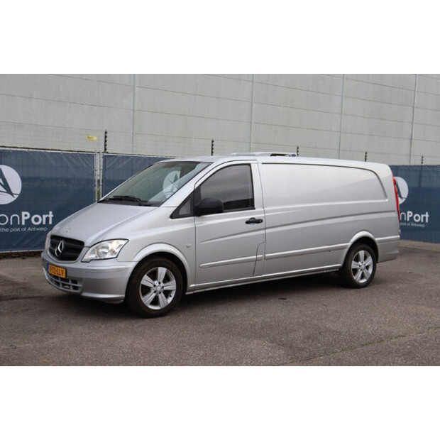 2011 Mercedes-Benz Vito-44071597