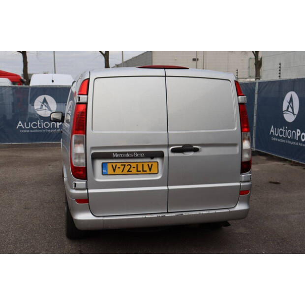 2011 Mercedes-Benz Vito-44071607