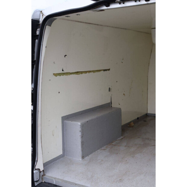 2011 Mercedes-Benz Vito-44071617