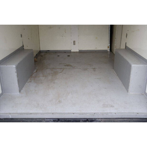 2011 Mercedes-Benz Vito-44071619