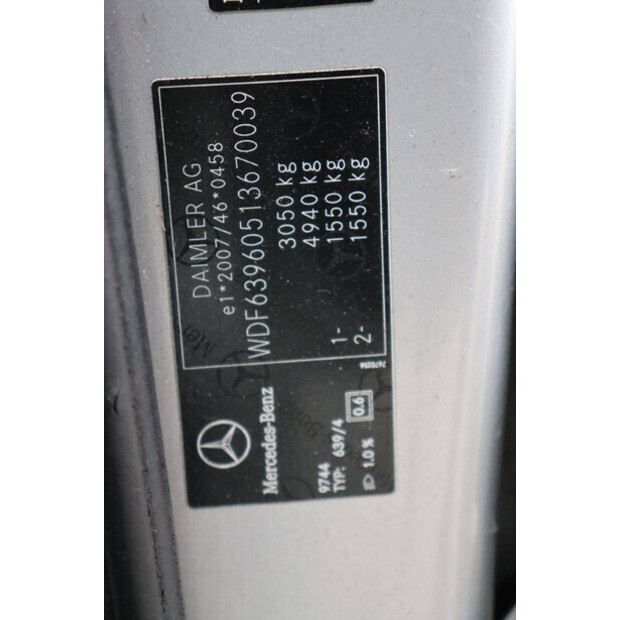 2011 Mercedes-Benz Vito-44071625