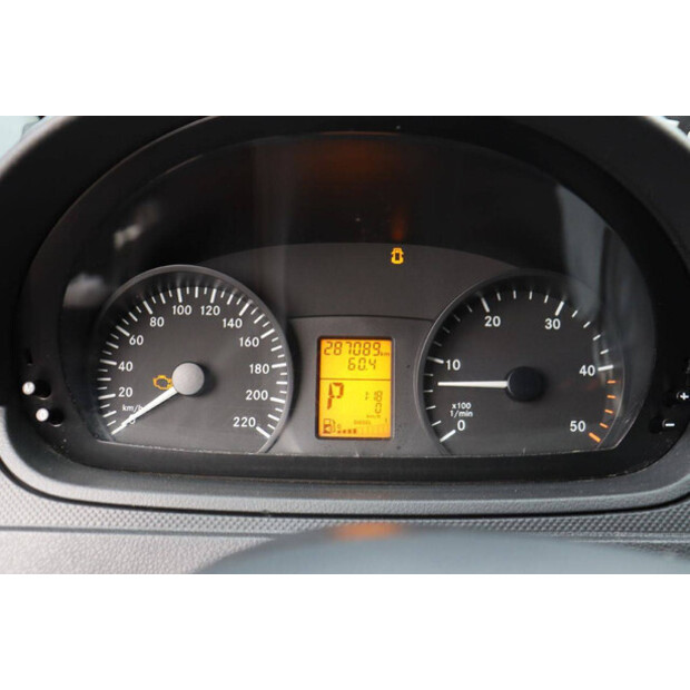 2011 Mercedes-Benz Vito-44071642