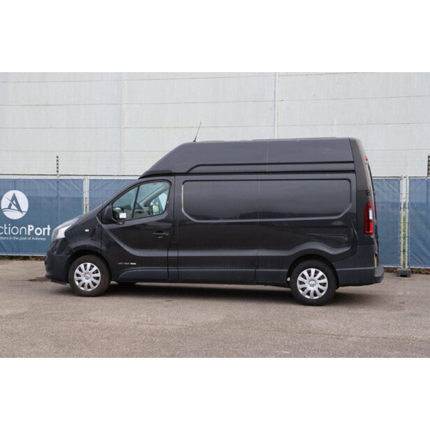 2016 Renault Trafic-44071717