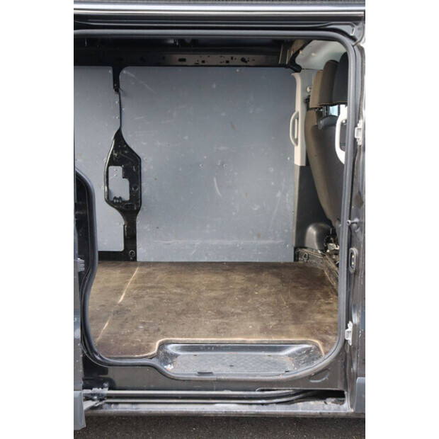 2016 Renault Trafic-44071735