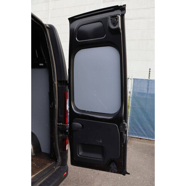 2016 Renault Trafic-44071745