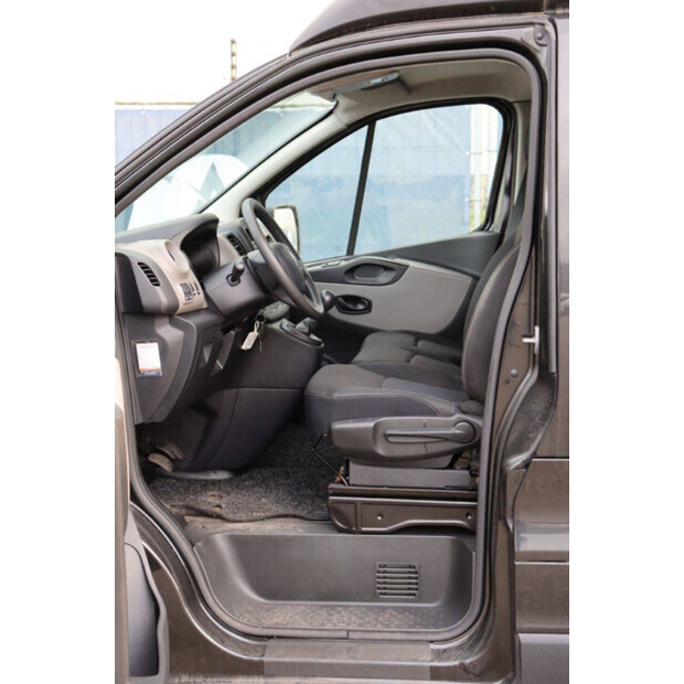 2016 Renault Trafic-44071748