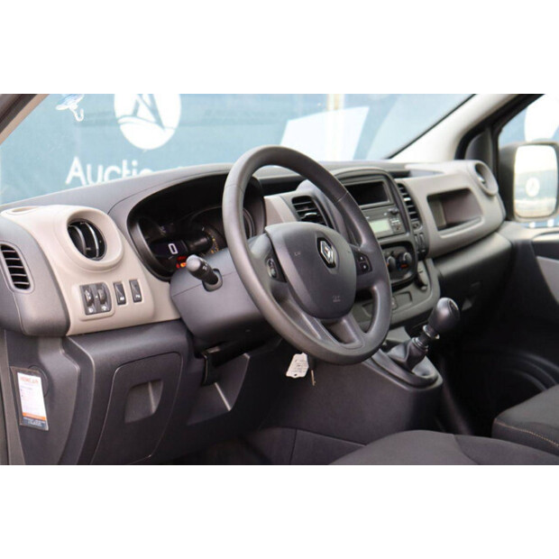 2016 Renault Trafic-44071749