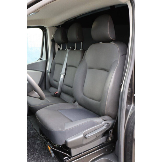 2016 Renault Trafic-44071750