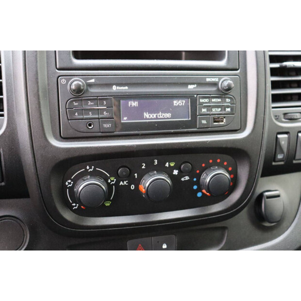 2016 Renault Trafic-44071757