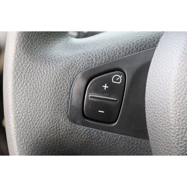 2016 Renault Trafic-44071761