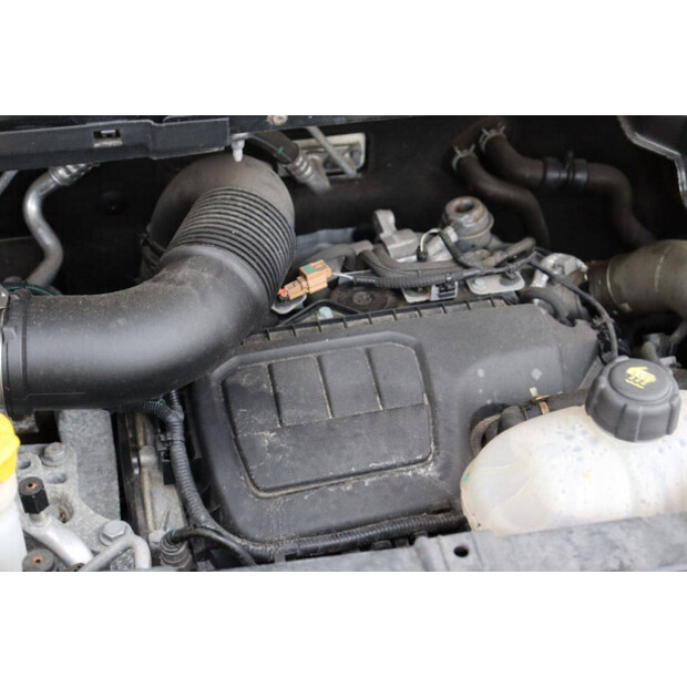 2016 Renault Trafic-44071769