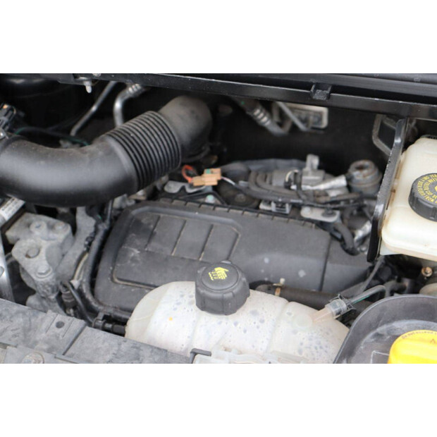 2016 Renault Trafic-44071770