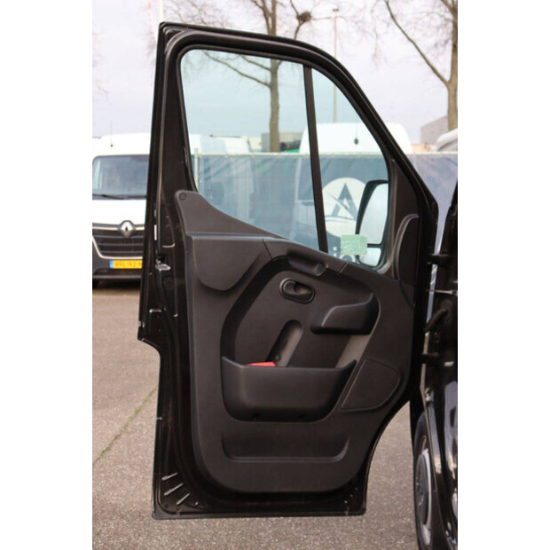 2021 Renault Master-44071801