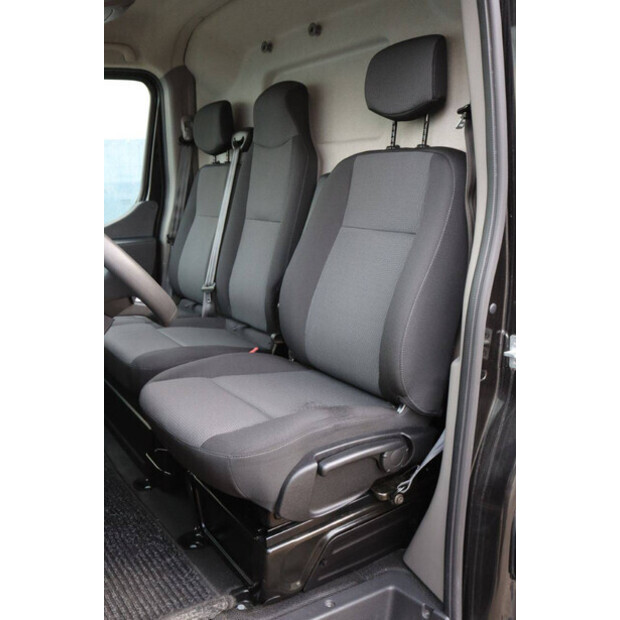 2021 Renault Master-44071804