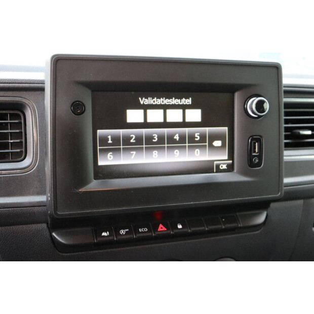 2021 Renault Master-44071811