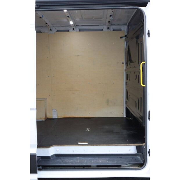 Volkswagen CRAFTER-44071985