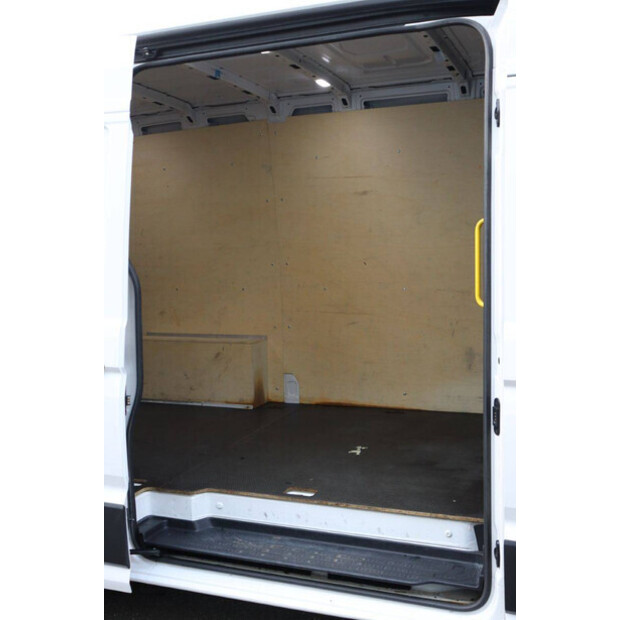 Volkswagen CRAFTER-44071987