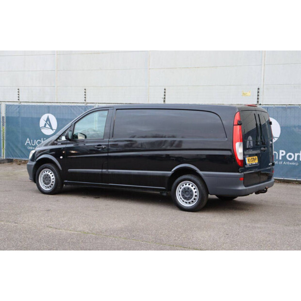 2014 مرسيدس بنز Vito 110 CDI-44072111