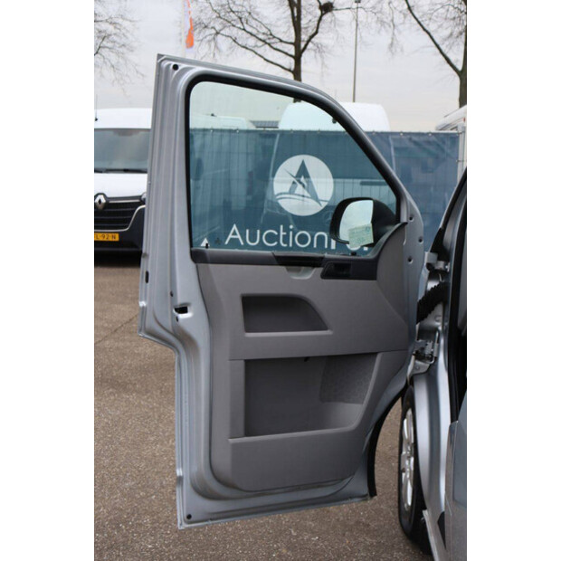 2012 Volkswagen Transporter T5-44072188