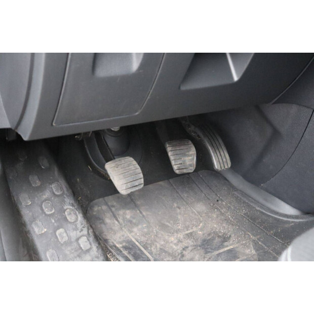 2019 رينو Trafic-44072247