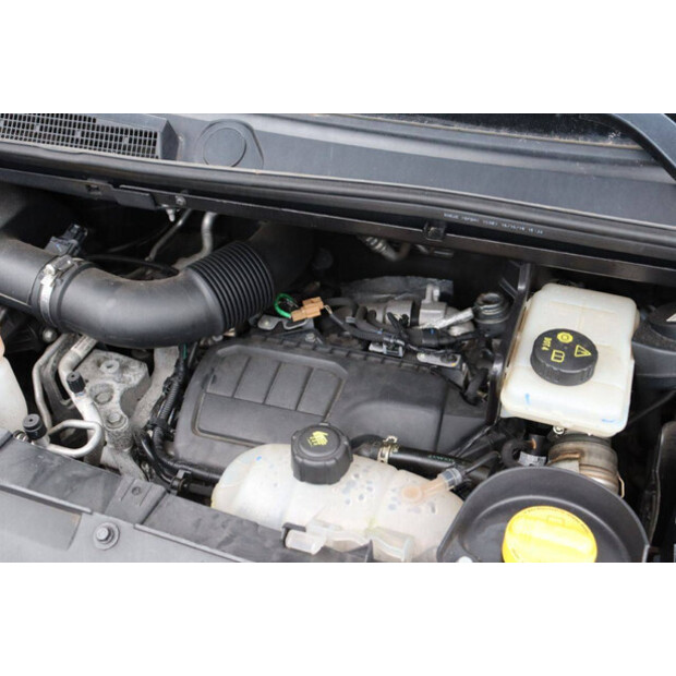 2019 رينو Trafic-44072264