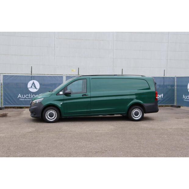 2022 مرسيدس بنز Vito-44072266