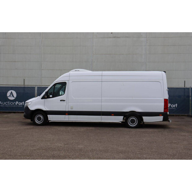 2019 Mercedes-Benz SPRINTER-44072587