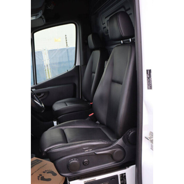 2019 Mercedes-Benz SPRINTER-44072621