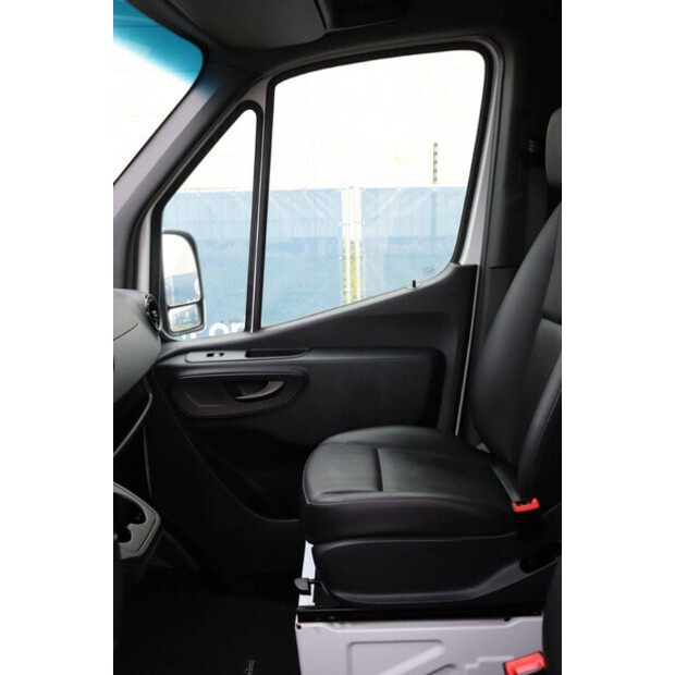 2019 Mercedes-Benz SPRINTER-44072622