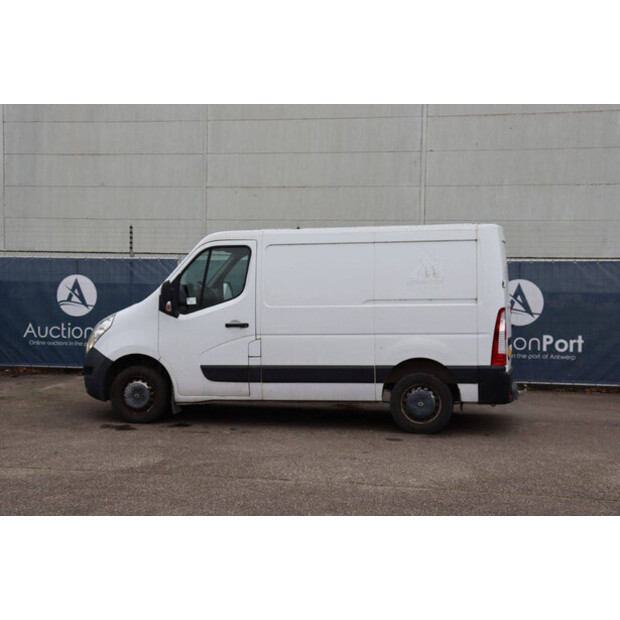 2018 رينو Master-44072844