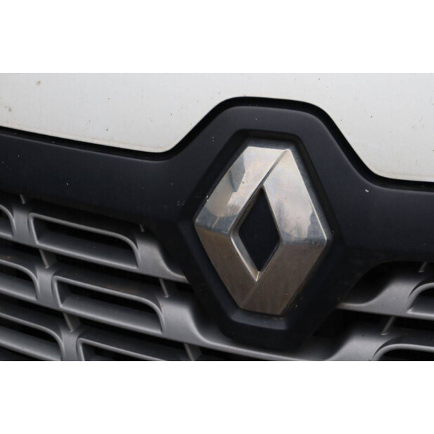 2018 رينو Master-44072852