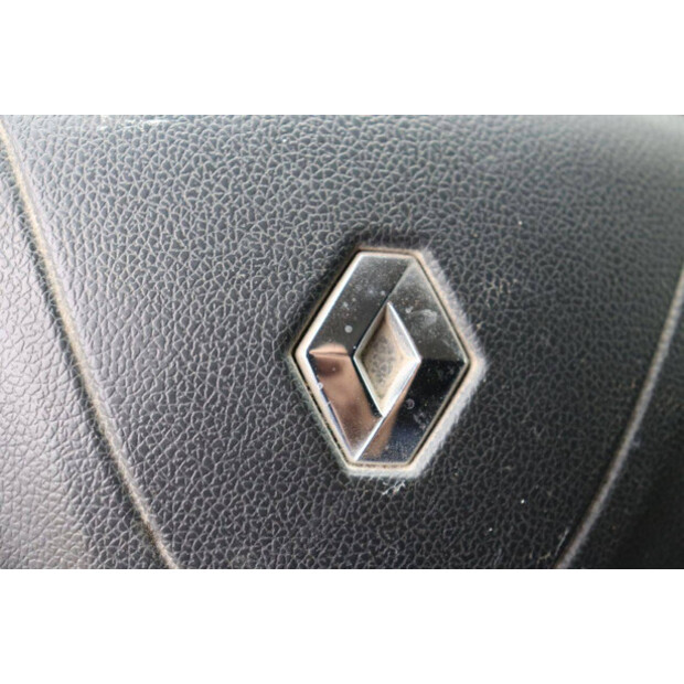 2018 رينو Master-44072886