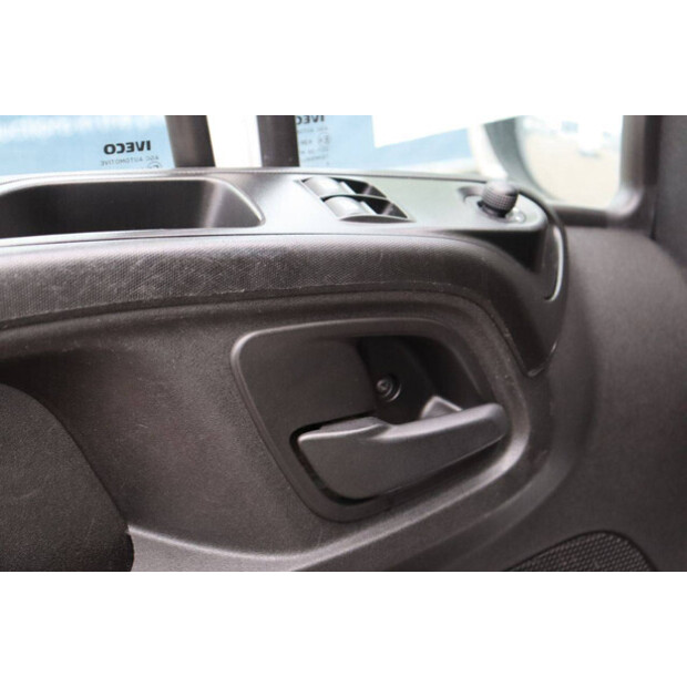 2016 Iveco 35S13-44073068