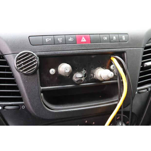 2016 Iveco 35S13-44073077