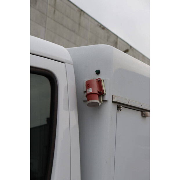 2015 Mercedes-Benz SPRINTER-44073102