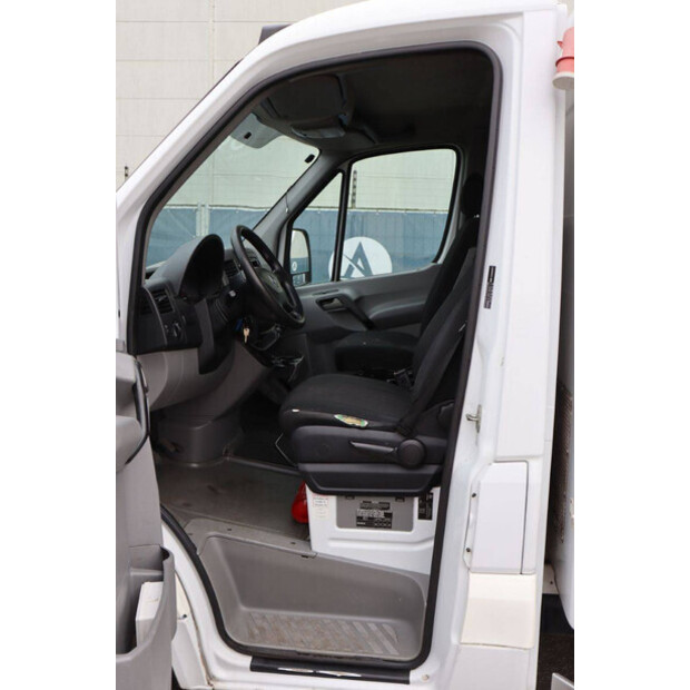 2015 Mercedes-Benz SPRINTER-44073115