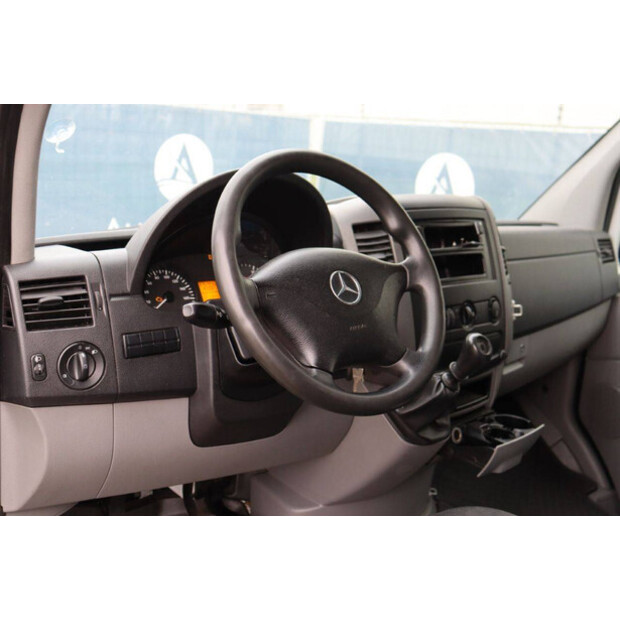 2015 Mercedes-Benz SPRINTER-44073119