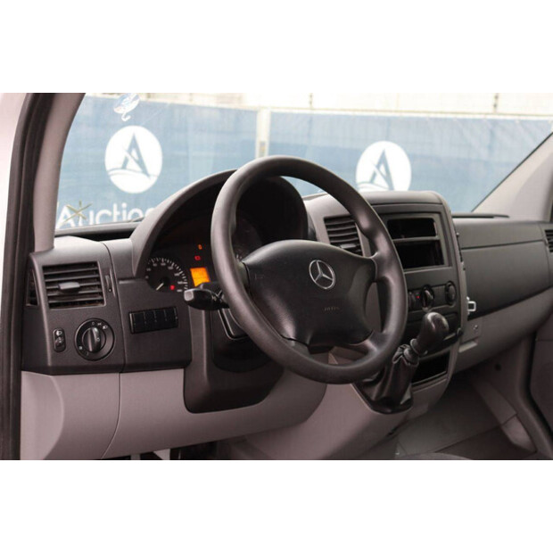 2016 Mercedes-Benz SPRINTER-44073164