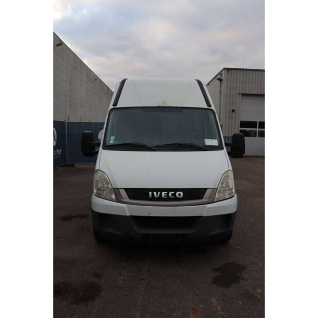 2010 ايفكو Daily 35S13-44073187