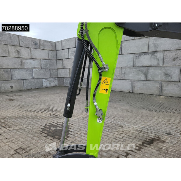 2025 زووم ليون ZE26GU-44073751