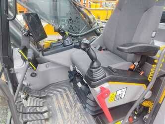 2023-volvo-ec220el-44079593