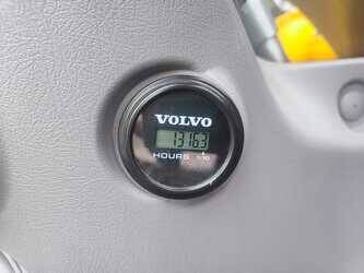 2023-volvo-ec220el-44079599